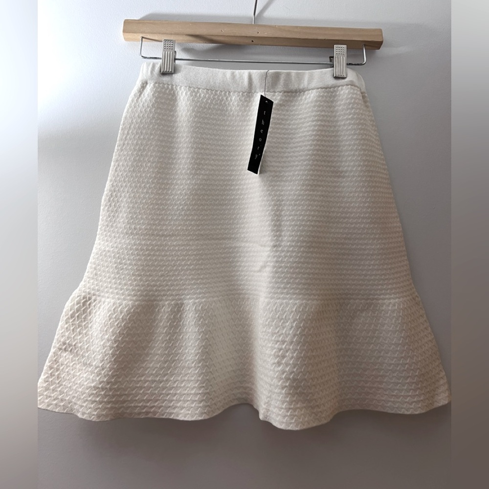 NWT - Theory White Skirt